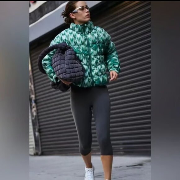 FREE PEOPLE FP MOVEMENT PACKABLE SCRUNCHY HERITAGE COMBO PIPPA PUFFER JACKET S/M - Picture 1 of 11